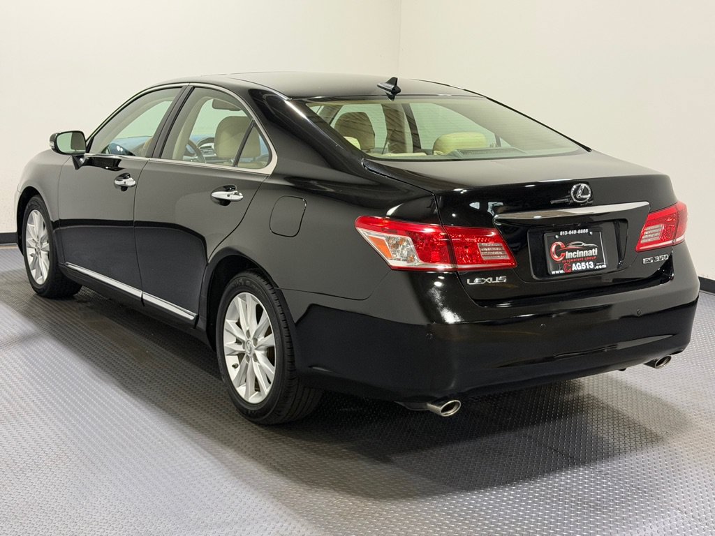 Used 2010 Lexus ES 350 w/ Preferred Accessory Package FWD image 7