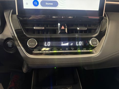 Certified 2026 Toyota Corolla Cross XLE w/ Convenience Package FWD image 12