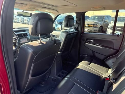 Used 2012 Jeep Liberty Limited Jet w/ Comfort/Convenience Group AWD/4WD image 23