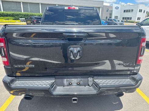 Used 2019 RAM 1500 Laramie AWD/4WD image 15