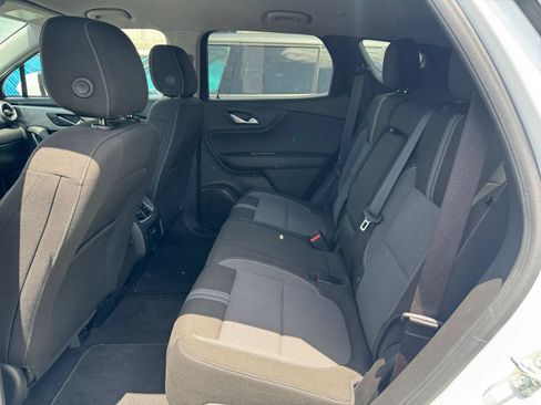 Used 2025 Chevrolet Blazer LT FWD image 20