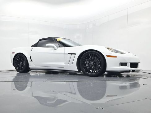 Used 2012 Chevrolet Corvette Grand Sport RWD image 27