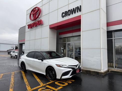 Used 2021 Toyota Camry XSE w/ Blackout Package (TMS) image 1