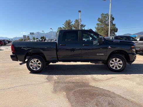 New 2026 RAM 2500 Big Horn AWD/4WD image 4