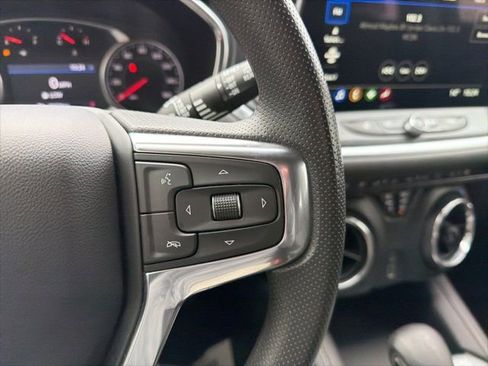 Used 2023 Chevrolet Blazer LT image 37