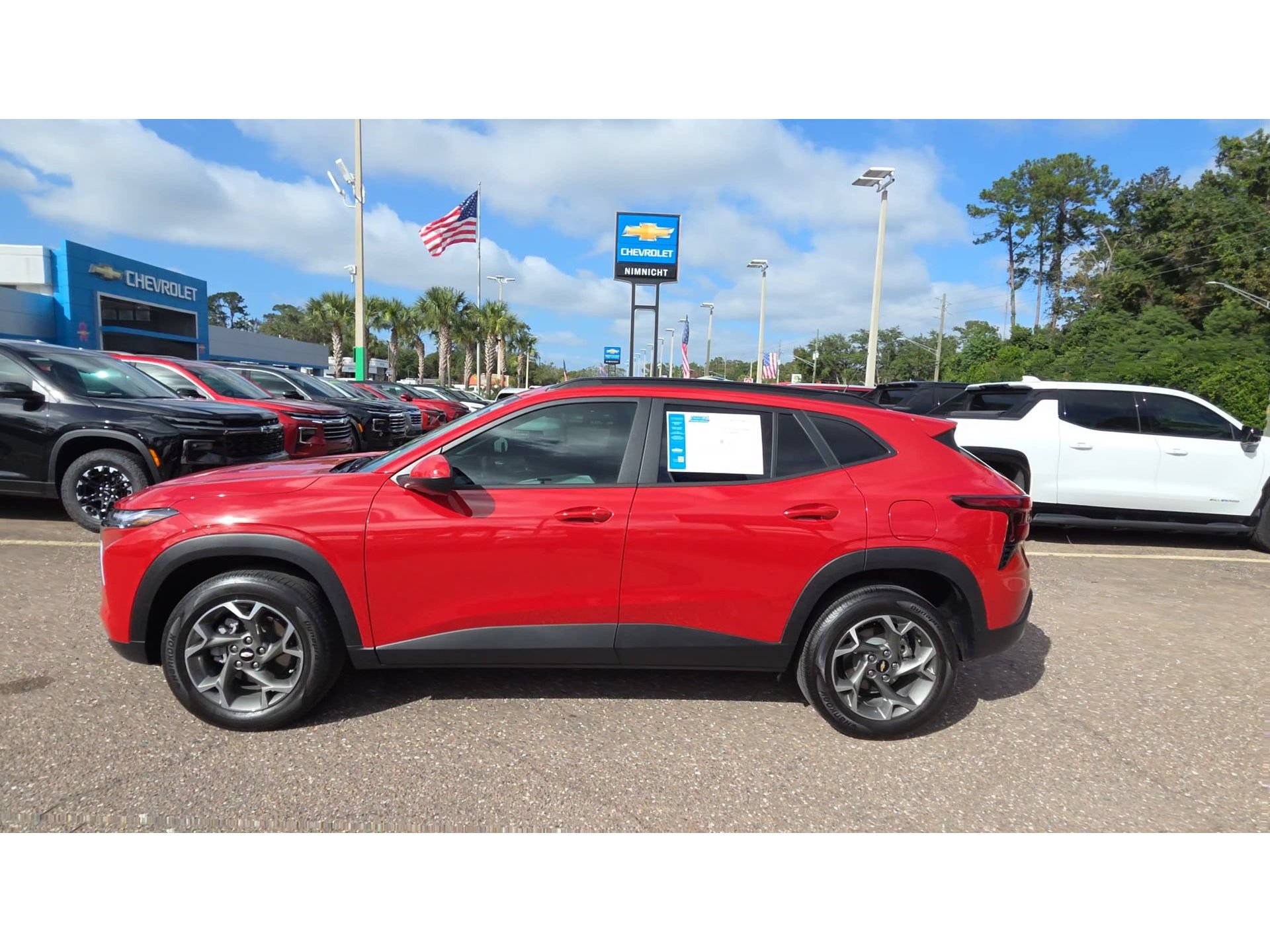 Used 2026 Chevrolet Trax LT w/ Driver Confidence Package FWD image 5
