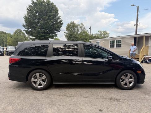 Used 2018 Honda Odyssey EX-L image 4