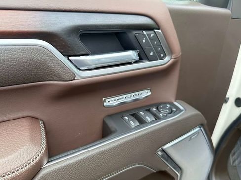 New 2026 GMC Sierra 1500 Denali w/ Denali Reserve Package AWD/4WD image 18