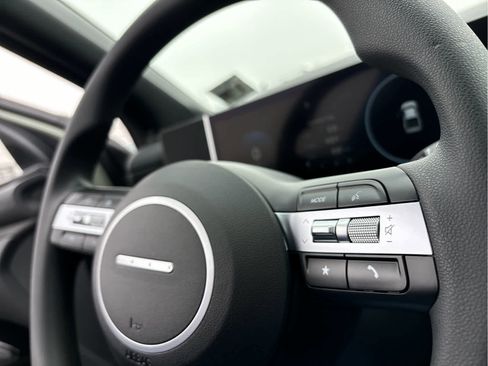 Used 2025 Hyundai Santa Cruz SEL image 13