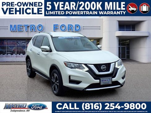 Used 2019 Nissan Rogue SV w/ Premium Package AWD/4WD image 1