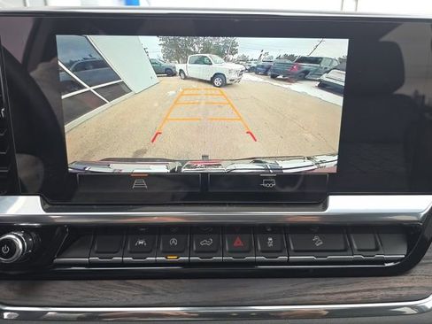 Used 2023 GMC Sierra 1500 SLT w/ SLT Premium Package image 30