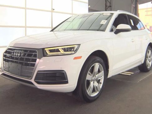Used 2018 Audi Q5 2.0T Premium Plus w/ Premium Plus Package image 1