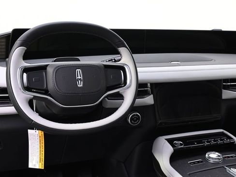 New 2026 Lincoln Navigator Black Label image 12