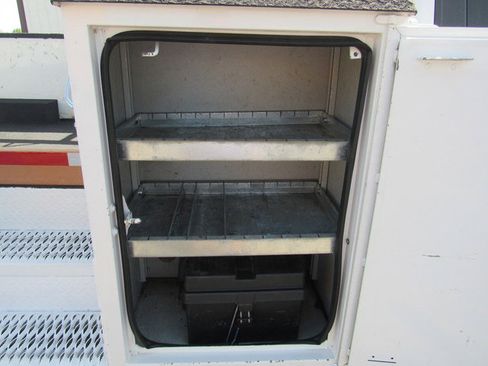 Used 2021 Ford F550 4x4 Regular Cab Super Duty image 16