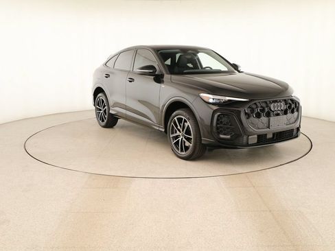 New 2026 Audi Q5 Premium Plus AWD/4WD image 10