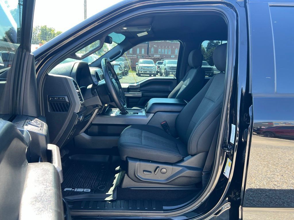 Used 2020 Ford F150 XLT w/ Equipment Group 302A Luxury AWD/4WD image 13