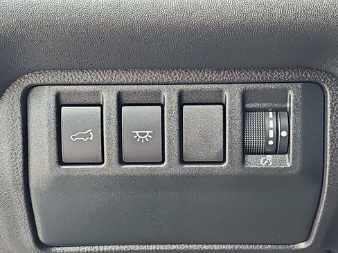 Used 2024 Subaru Ascent Touring AWD/4WD image 33
