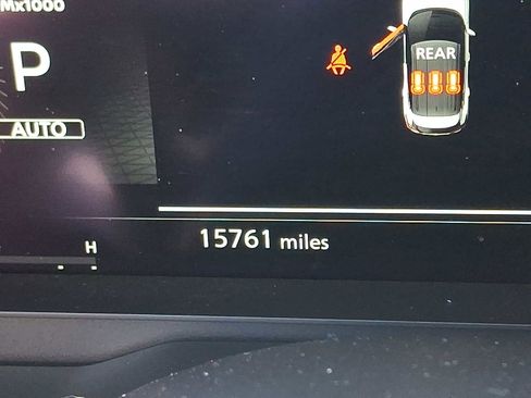 Used 2024 Nissan Rogue Platinum image 22