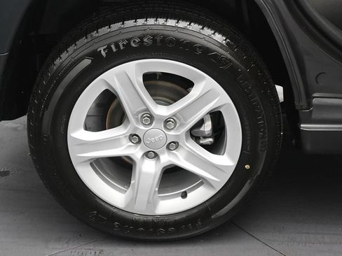 Used 2023 Jeep Compass Sport AWD/4WD image 33