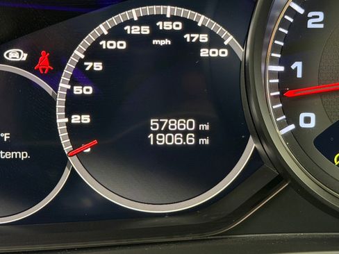 Used 2020 Porsche Panamera GTS AWD/4WD image 3