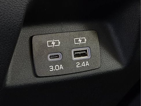 Certified 2026 Subaru Crosstrek 2.5i Premium AWD/4WD image 11