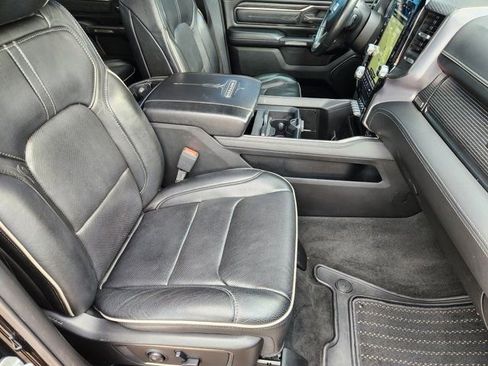 Used 2020 RAM 1500 Limited w/ Body Color Bumper Group image 20