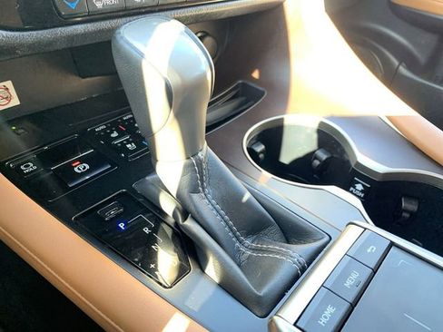 Used 2022 Lexus RX 350 AWD w/ Premium Package image 25