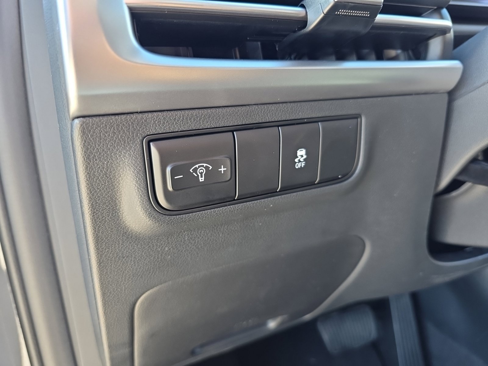 Certified 2026 Hyundai Tucson SE AWD/4WD image 11