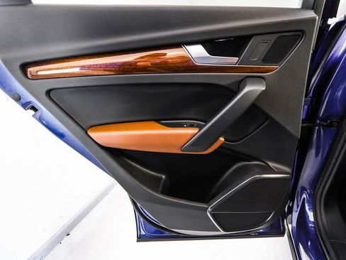 Used 2022 Audi Q5 e Premium image 53