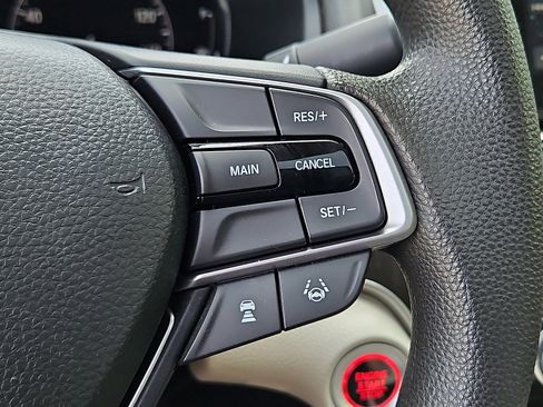 Used 2020 Honda Accord EX image 21