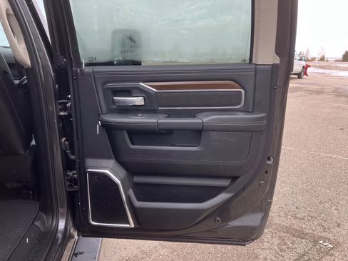 Used 2024 RAM 2500 Laramie w/ Safety Group AWD/4WD image 27