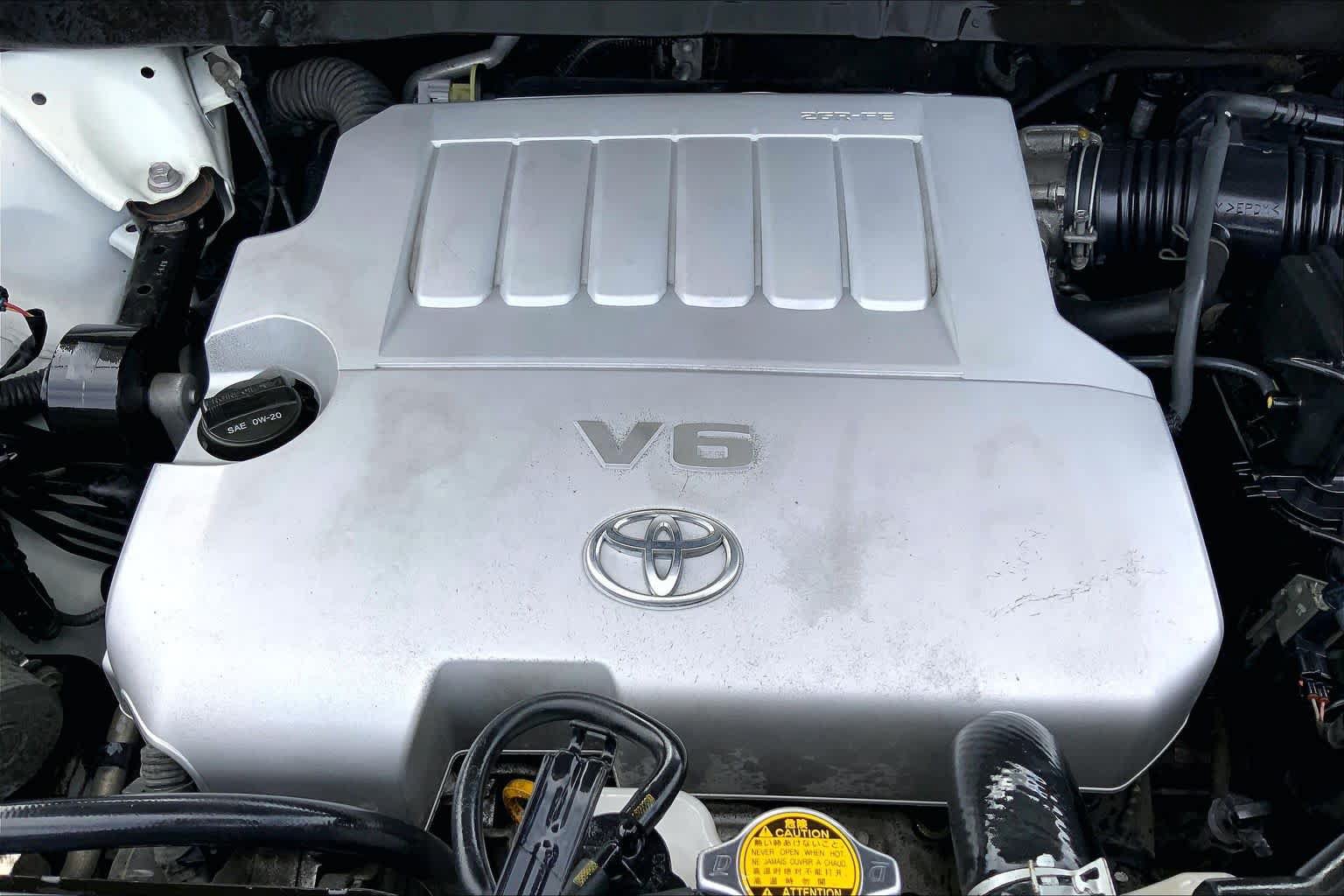 Used 2011 Toyota Highlander SE FWD image 30
