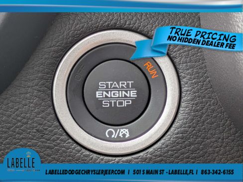 Used 2025 RAM 1500 Big Horn AWD/4WD image 31