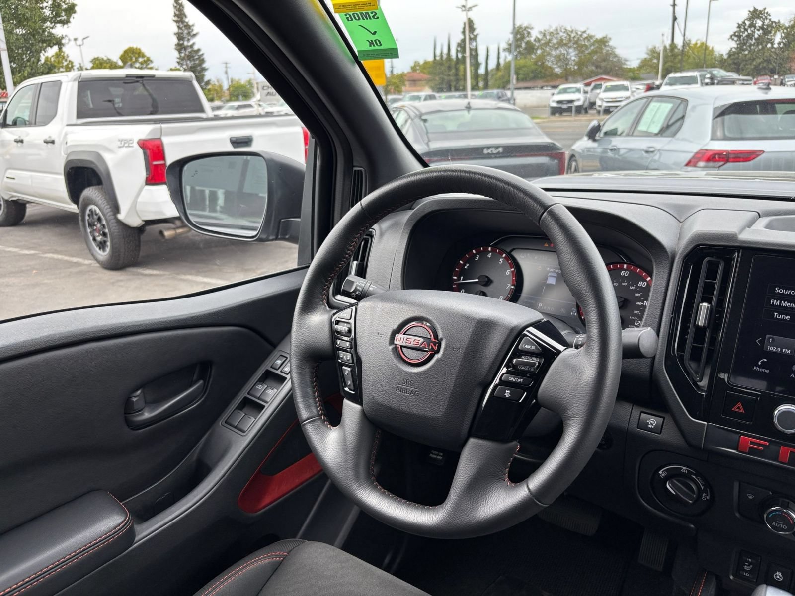 Used 2026 Nissan Frontier PRO-4X AWD/4WD image 33