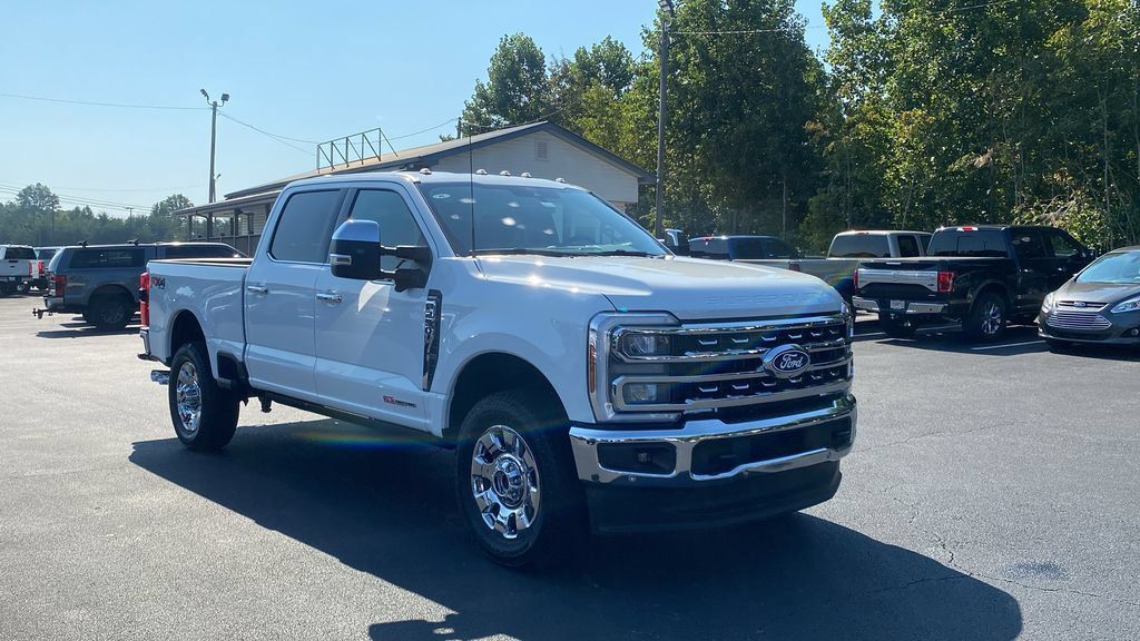 New 2027 Ford F250 Lariat w/ Lariat Premium Package AWD/4WD image 3