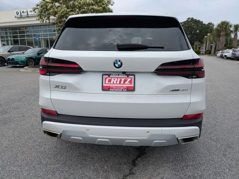 Used 2024 BMW X5 xDrive40i w/ Premium Package AWD/4WD image 5
