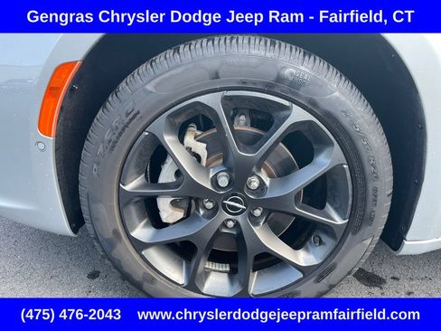 Certified 2024 Chrysler Pacifica Touring-L w/ S Appearance Package AWD/4WD image 12