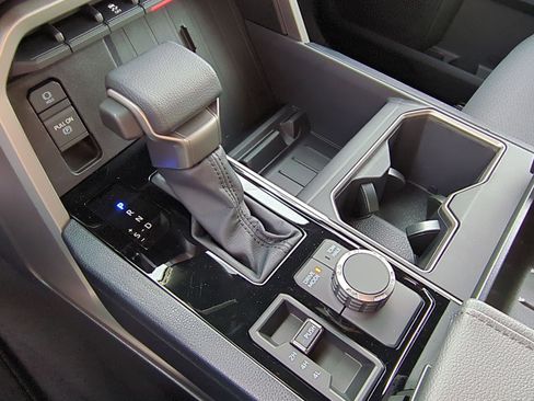 New 2026 Toyota Tundra SR5 image 14