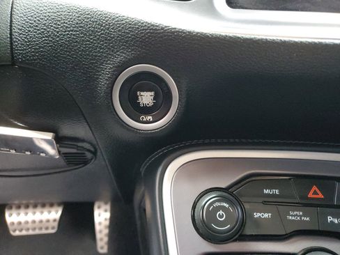 Used 2021 Dodge Challenger R/T w/ T/A Package image 21