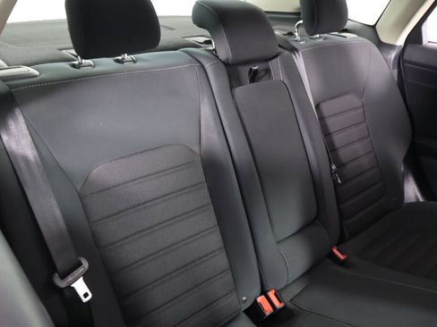 Used 2020 Ford Fusion SE image 22