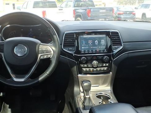 Used 2020 Jeep Grand Cherokee Limited AWD/4WD image 12