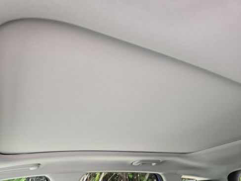 New 2026 Kia Sportage EX w/ EX Panorama Roof Package FWD image 24