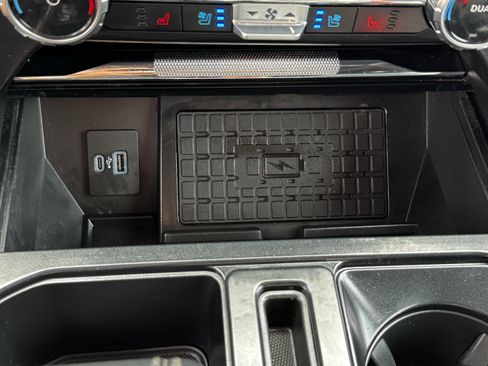 Used 2023 Ford F150 Raptor image 21