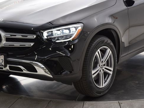 Certified 2022 Mercedes-Benz GLC 300 image 11
