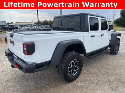 Used 2024 Jeep Gladiator Rubicon w/ Technology Group image 7