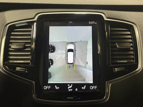 Used 2016 Volvo XC90 T6 Momentum w/ Momentum Plus Package AWD/4WD image 36