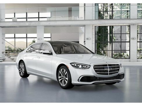 New 2026 Mercedes-Benz S 500 4MATIC image 8