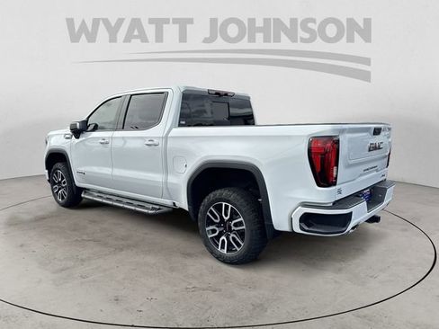 Used 2024 GMC Sierra 1500 AT4 w/ Technology Package AWD/4WD image 3