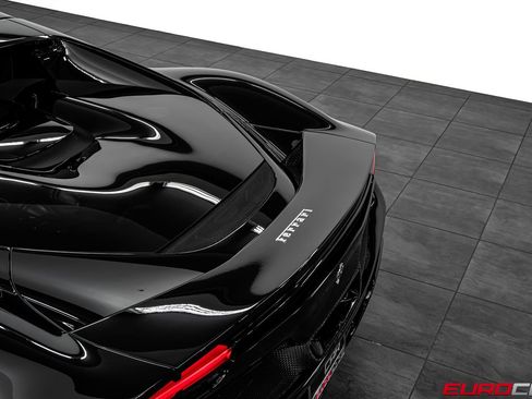 Used 2022 Ferrari 296 GTB RWD image 19