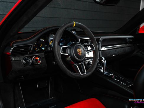 Used 2016 Porsche 911 GT3 RS image 5